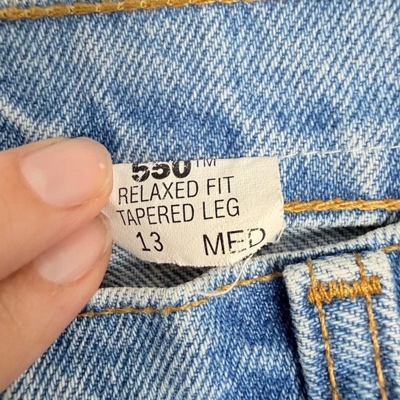 Urban Renewal Women's Blue Patchwork Festival Levi's 550 Boho Tapered Jeans 24 - Picture 6 of 10